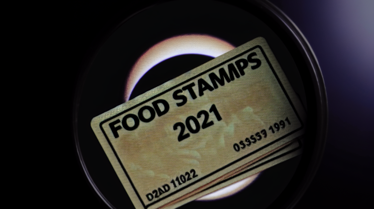 do food stamps come in at midnight 2021